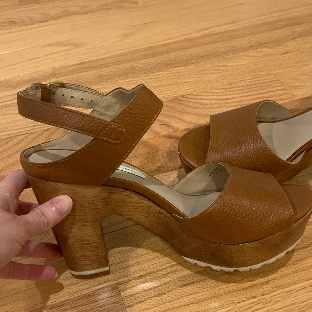 Diane Von Furstenberg brown Leather Platforms